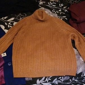 Sweater with sparkles